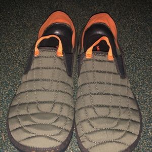 Men’s Merrill slip on shoes 11